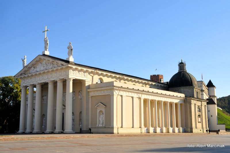 Bazylika archikatedralna w Wilnie na Litwie 2
