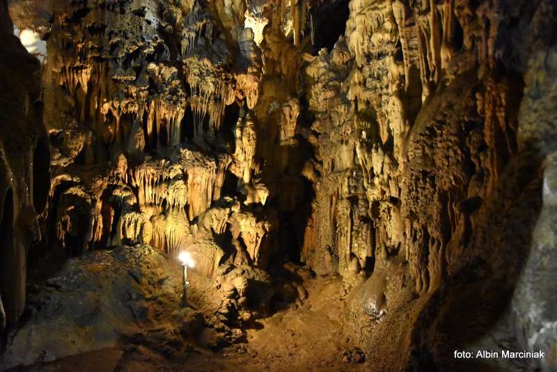 Jaskinia Vranjaca w Chorwacji Kotlenice Dalmacja 28