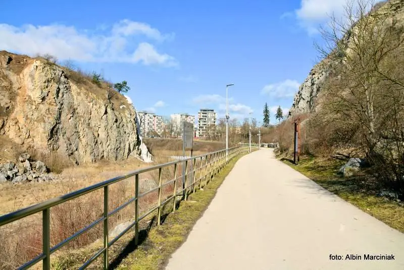 Rezerwat Przyrody Kadzielnia W Kielcach