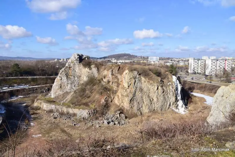 Rezerwat Przyrody Kadzielnia W Kielcach