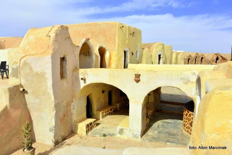 Ksar Hadada. Miejsce kręcenia filmu Tatooine Tatawin Tunezja 31