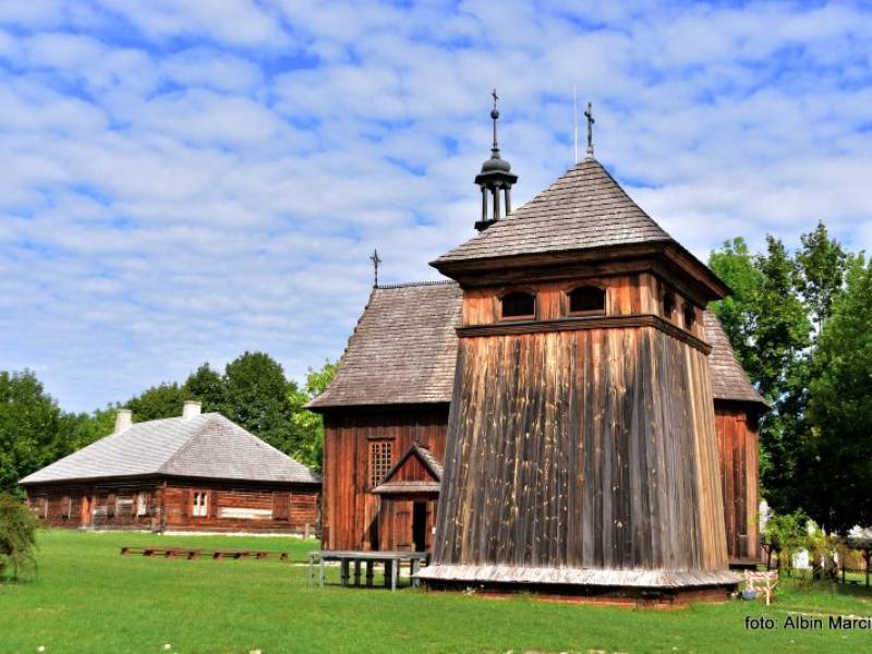 Muzeum Wsi Kieleckiej - Park Etnograficzny w Tokarni