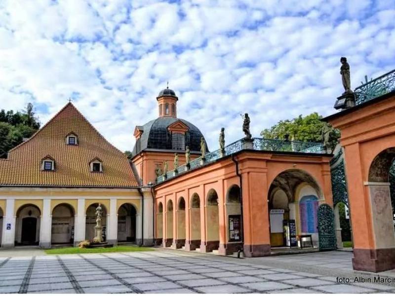 Bazylika i Klasztor Święta Lipka