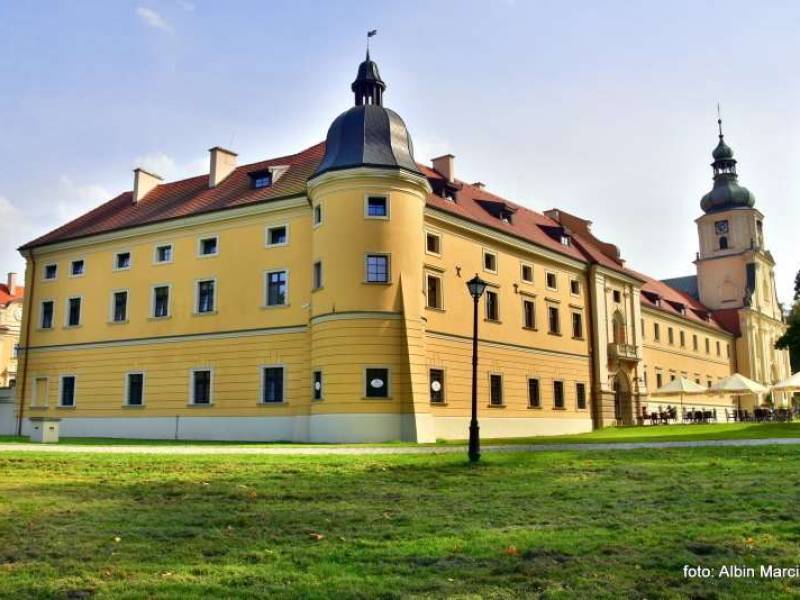 Pocysterski Zespół Klasztorno-Pałacowy w Rudach