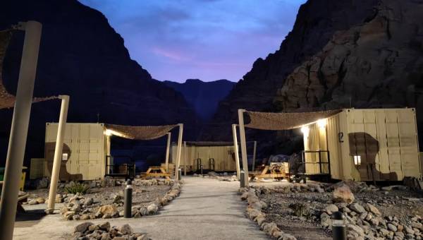 Obóz Bear Grylls Explorer Camp w górach Jebel Jais w Zjednoczonych Emiratach Arabskich