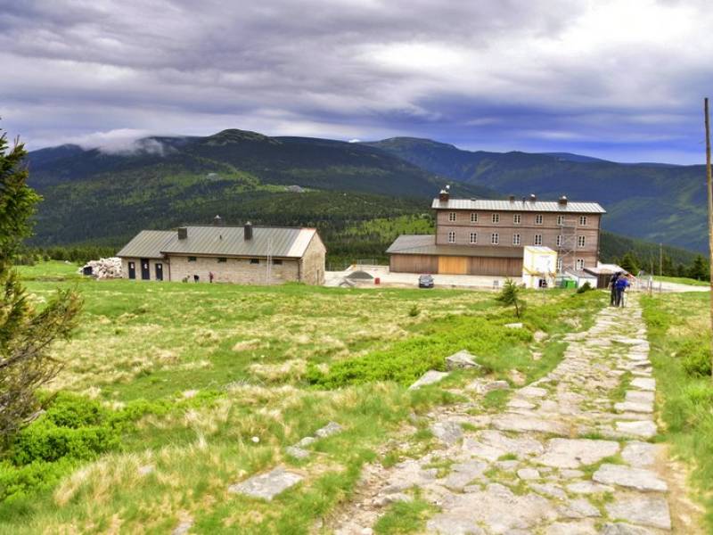 Najstarsze schronisko w czeskich Karkonoszach 