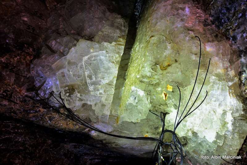 Wieliczka krysztaly soli kamiennej w Grocie Krysztalowej rezerwat przyrody 23 Fotor