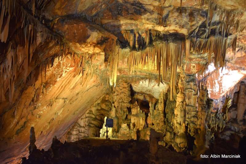 Jaskinia Vranjaca w Chorwacji Kotlenice Dalmacja 13
