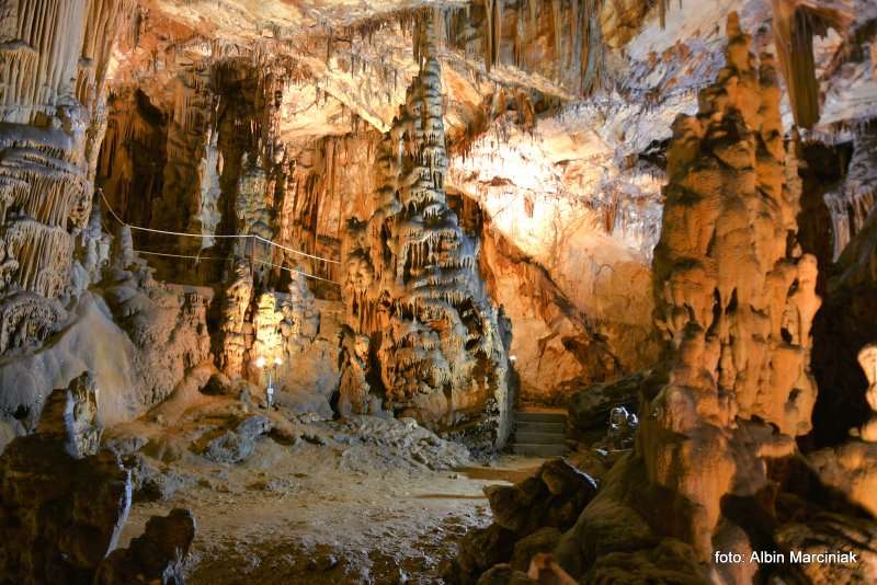 Jaskinia Vranjaca w Chorwacji Kotlenice Dalmacja 15