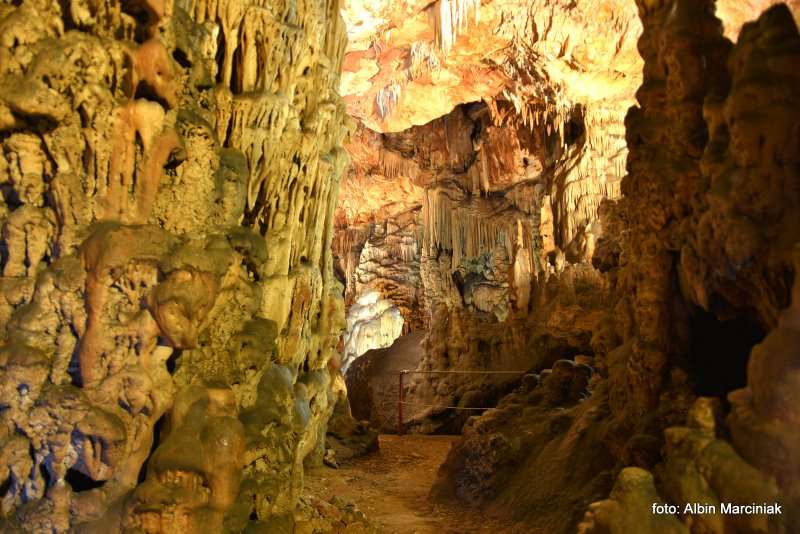 Jaskinia Vranjaca w Chorwacji Kotlenice Dalmacja 19