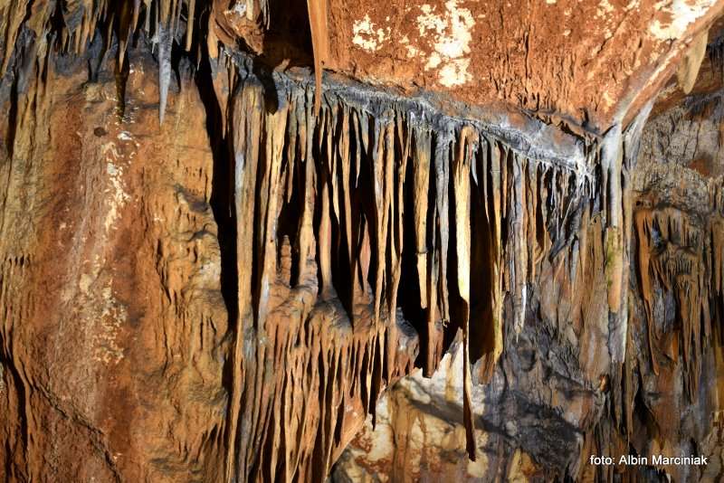 Jaskinia Vranjaca w Chorwacji Kotlenice Dalmacja 24