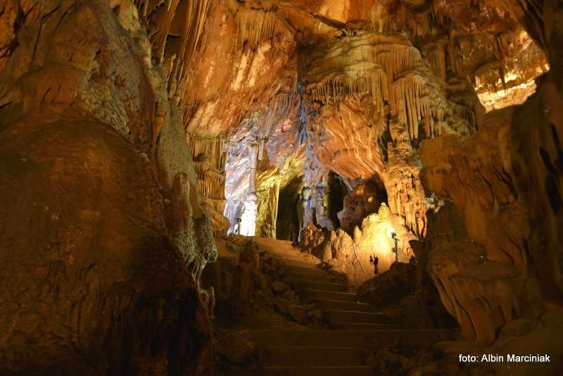 Jaskinia Vranjaca w Chorwacji Kotlenice Dalmacja 26