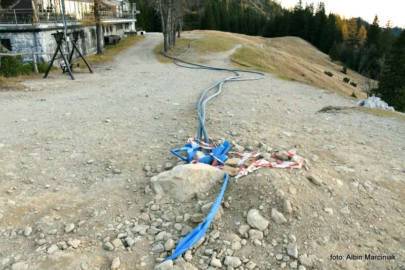 budowa kanalizacji do schroniska na Hali Kondratowej w Tatrach 2