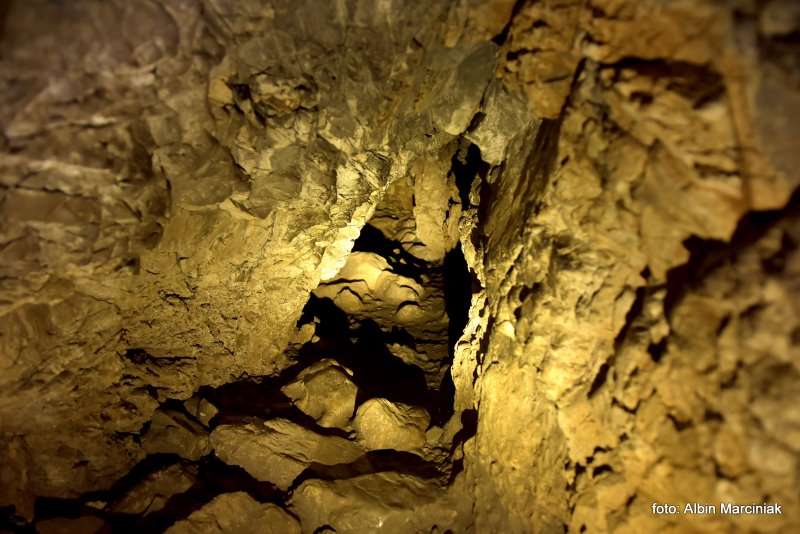 Jaskinia Obłazkowa w Tatrach zwiedzanie 17