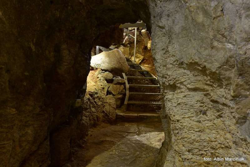 Jaskinia na Kadzielni Kielce 23