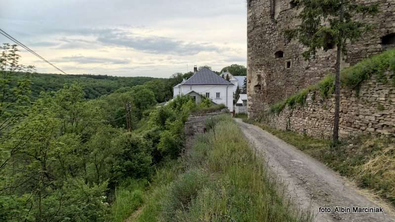 Klasztor i Zamek Jazłowiec 36