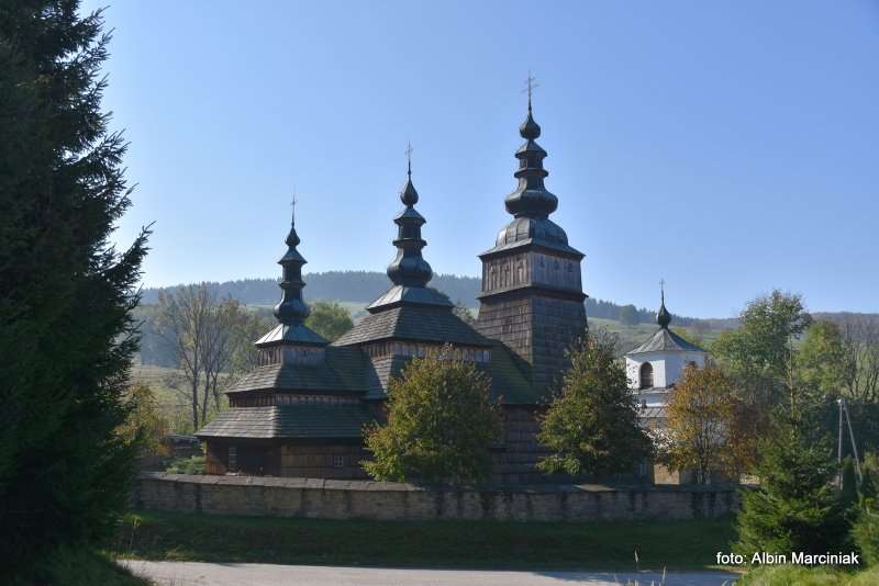 Cerkiew grekokatolicka Owczary Unesco Malopolska Polska zabytkowy kosciol drewniany 18