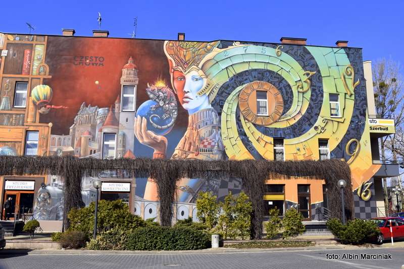 Mural w Czestochowie Strażnik Czasu 6