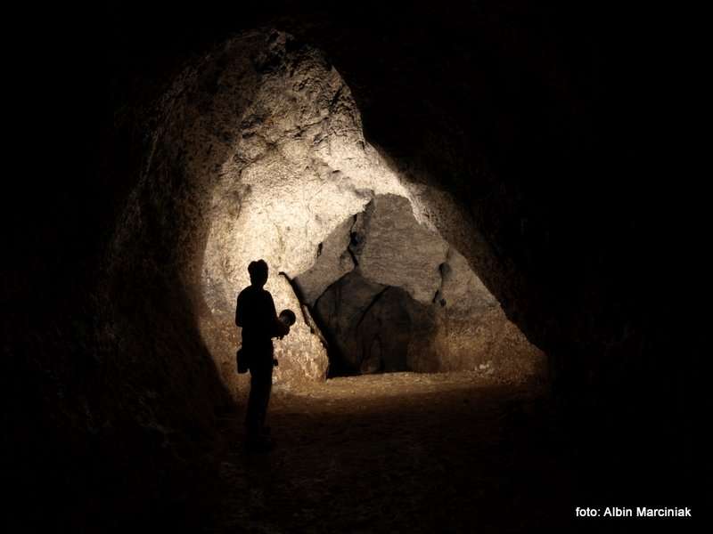 Jaskinia Nietoperzowa 9