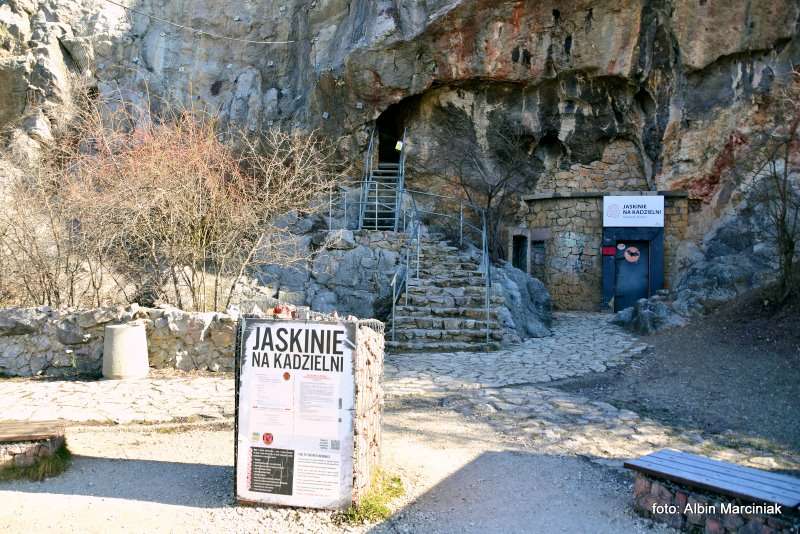 Rezerwat przyrody Kadzielnia Kielce Jaskinia 7
