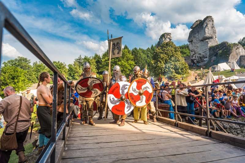 Najazd Barbarzyńców Ogrodzieniec 1