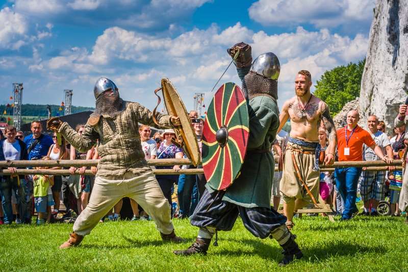 Najazd Barbarzyńców Ogrodzieniec 7