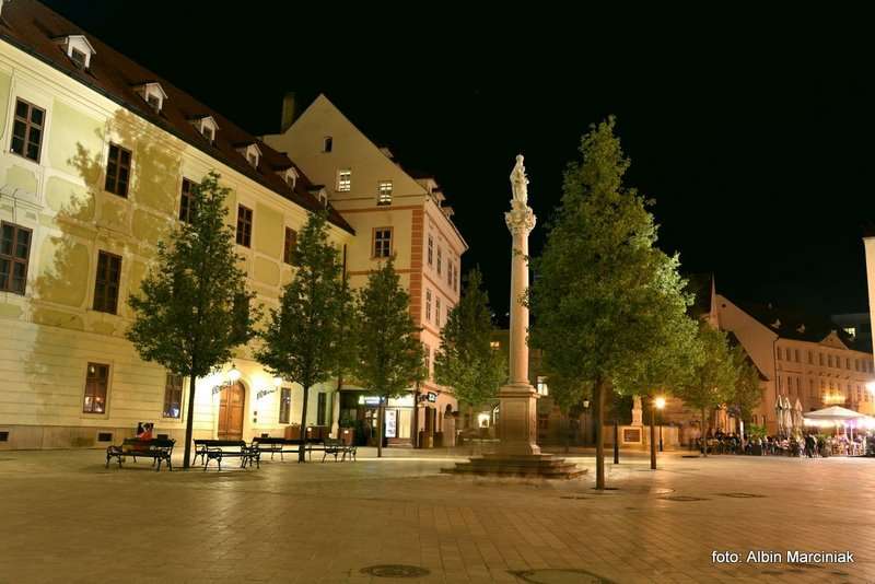 Słowacja Bratysława stolica miasto zabytki centrum 14
