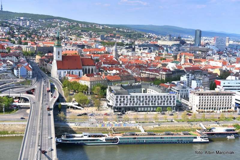 Słowacja Bratysława stolica miasto zabytki centrum 30