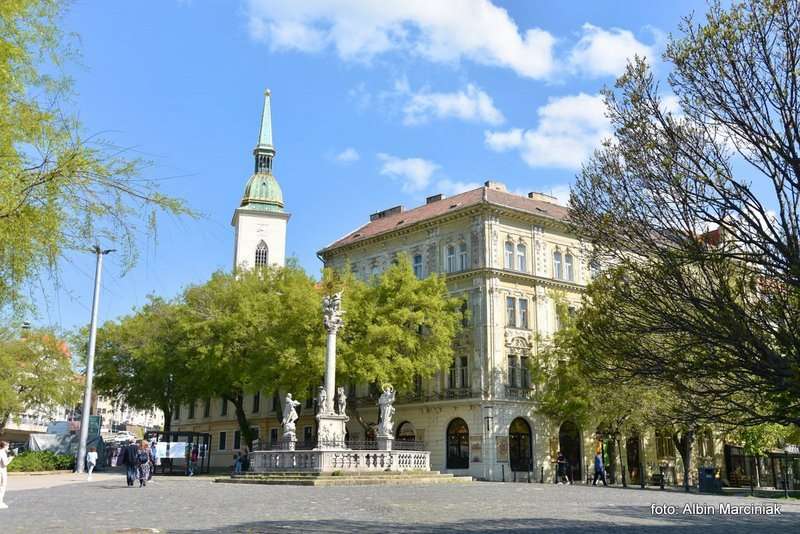 Słowacja Bratysława stolica miasto zabytki centrum 4