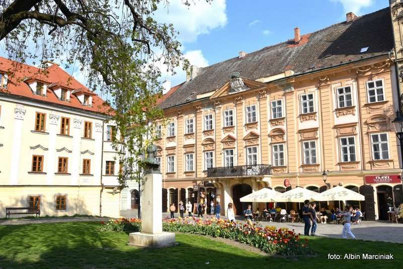 Słowacja Bratysława stolica miasto zabytki centrum 50