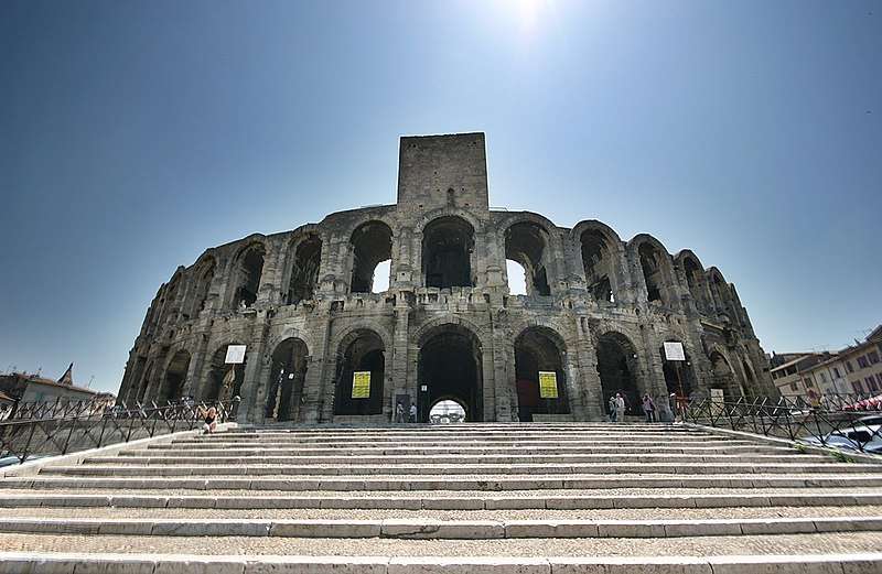 6 Arles amphitheater Wikimedia Commons Stefan Bauer